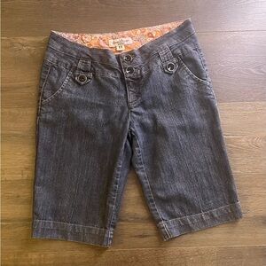 Boom Boom Bermuda Denim Shorts – Size 11 – Y2K Paisley Lined